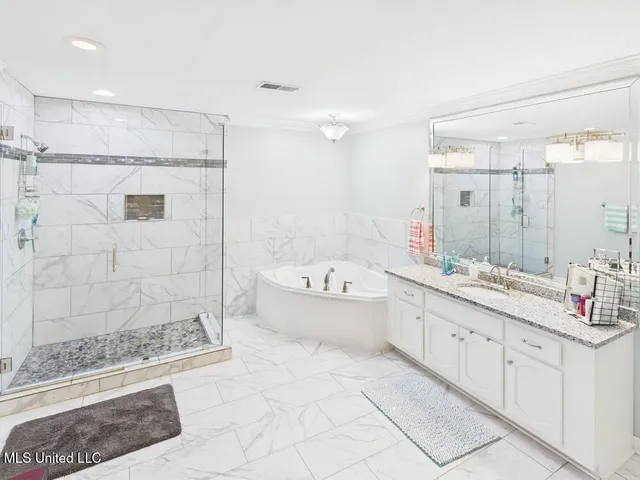 $382,400 | 2009 Plumas Drive, Nesbit, MS 38651