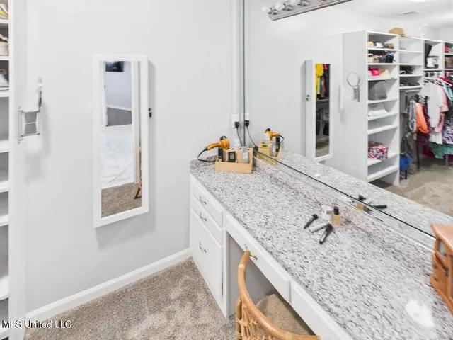 $382,400 | 2009 Plumas Drive, Nesbit, MS 38651