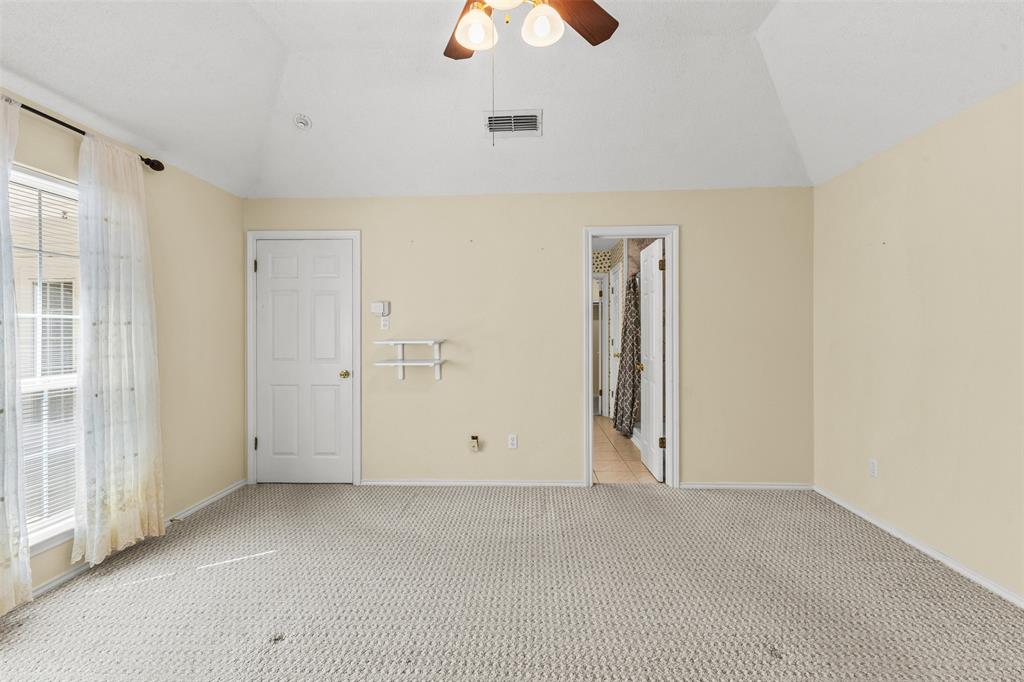 1516 Ryan Road Sulphur Springs, TX 75482 - Photo 20 of 37 an empty room with chandelier fan