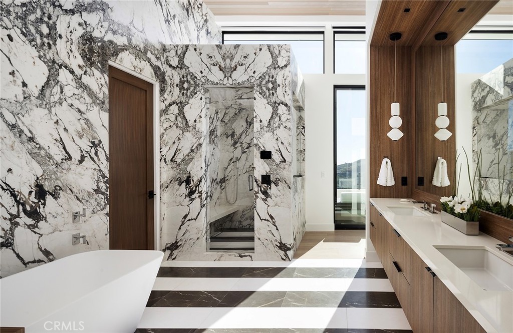 12530 Stagecoach Road Malibu, CA 90265 - Photo 17 of 45 a bathroom with a bathtub and shower