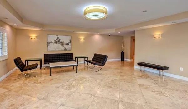 $2,100 | 50 Southwest 3rd Avenue, Unit 110, Boca Raton, FL 33432