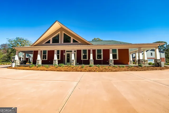 front view of house with a yard