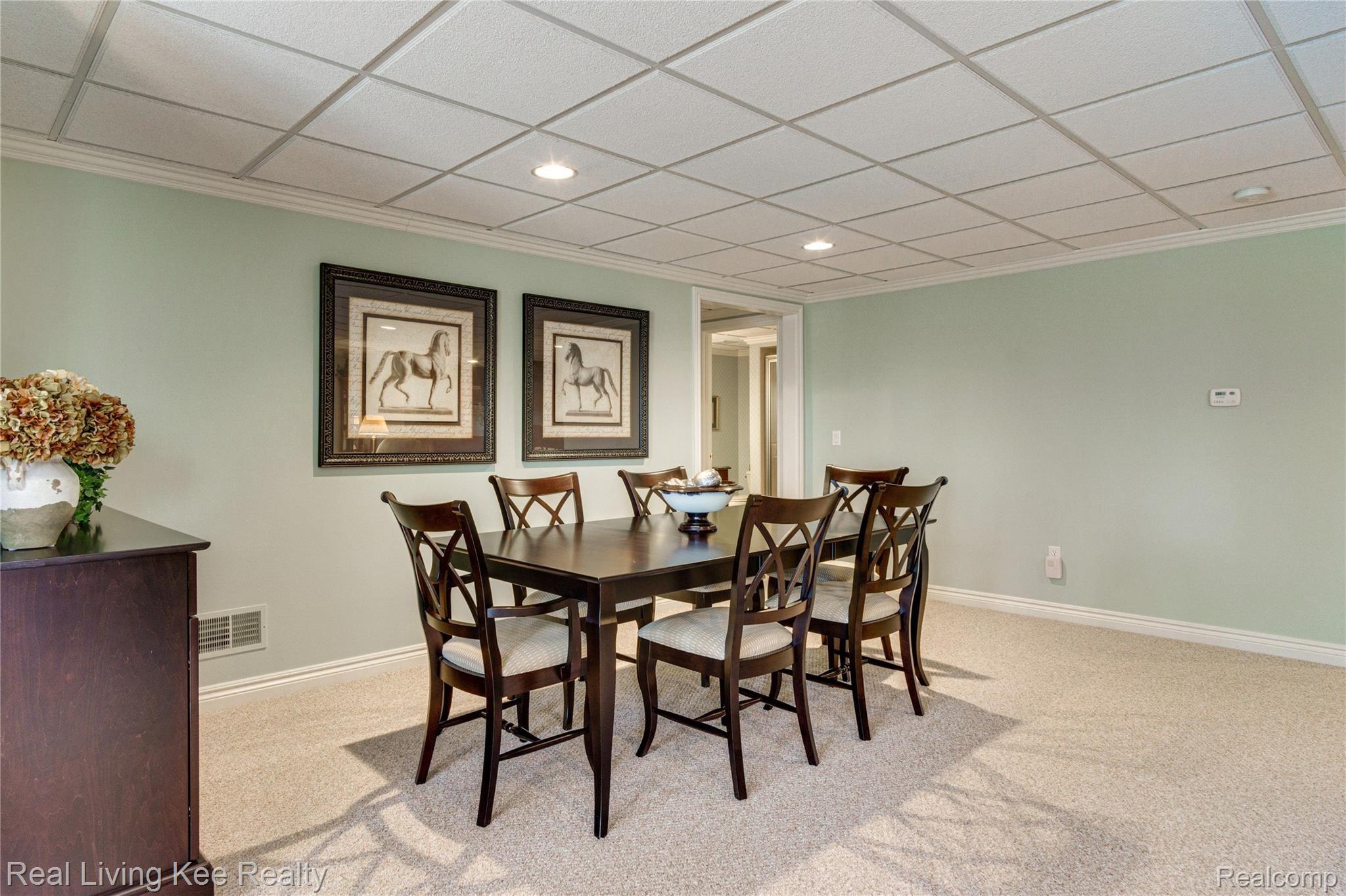 2766 Castlemartin Court Rochester, MI 48306 - Photo 72 of 76 Interiors (73 of 79).jpg