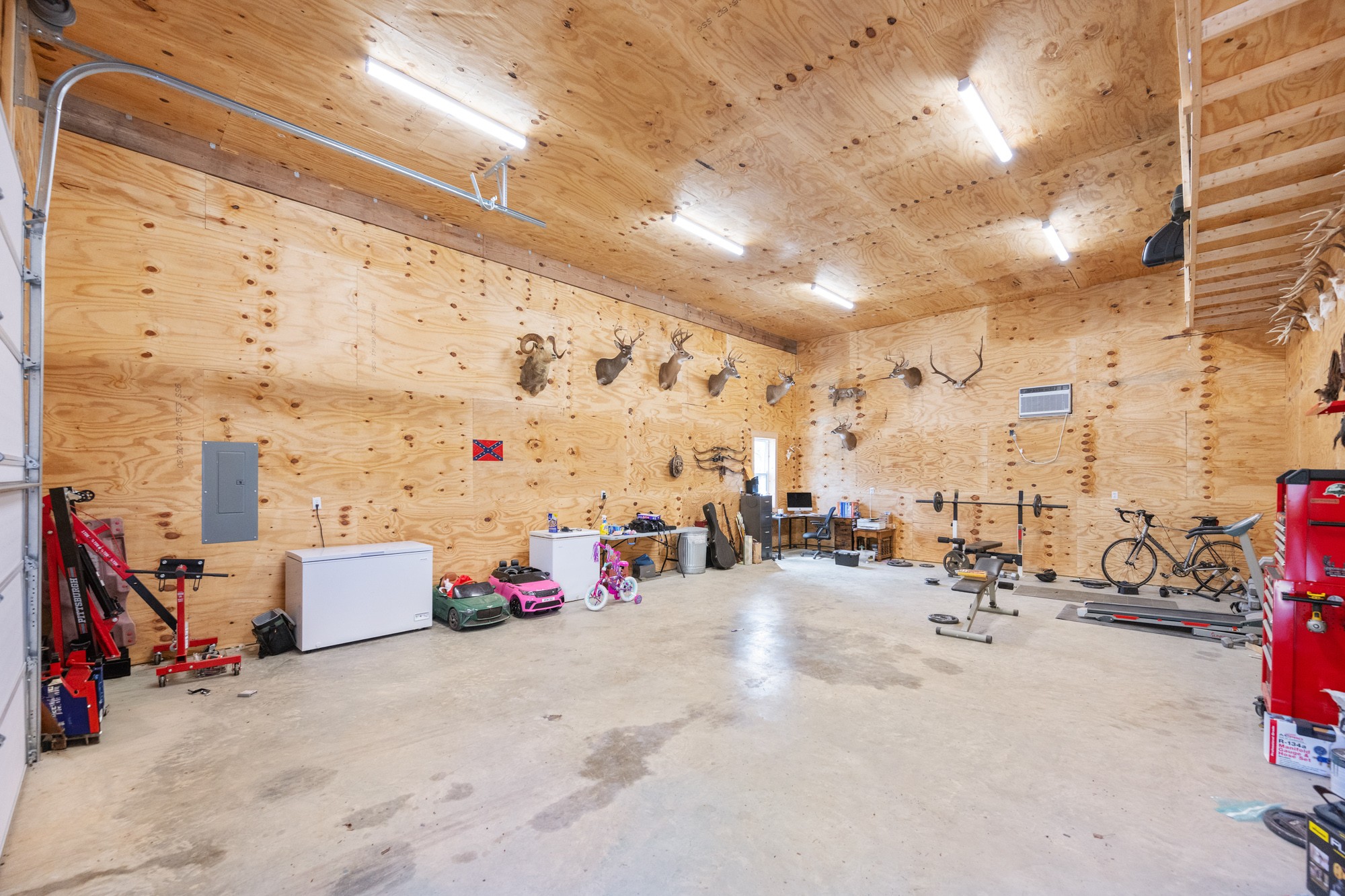 1395 Bible Hill Road Parsons, TN 38363 - Photo 35 of 44