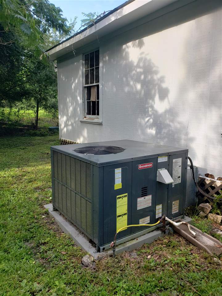 31 Methodist Lane Crawfordville, FL 32327 - Photo 4 of 26