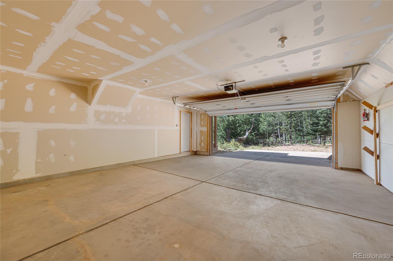 432 Paradiso Road Divide, CO 80814 - Photo 23 of 38