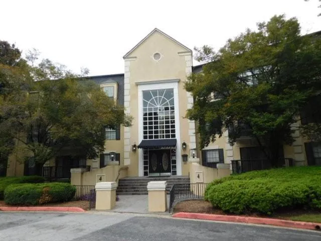 $2,050 | 4115 Pine Heights Drive Northeast, Atlanta, GA 30324