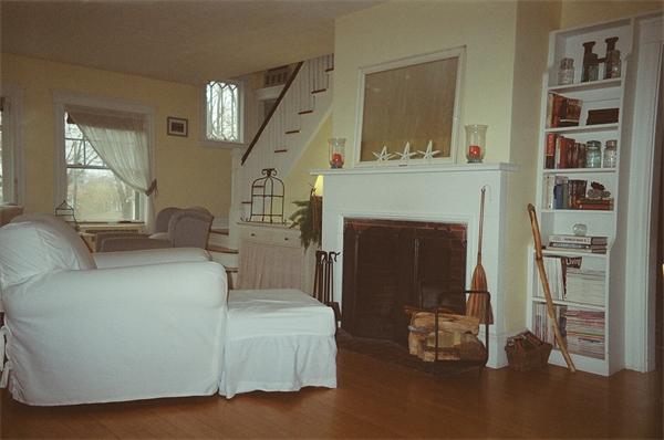 17 Porter Road Scituate, MA 02066 - Photo 8 of 20 Gallery Image 8