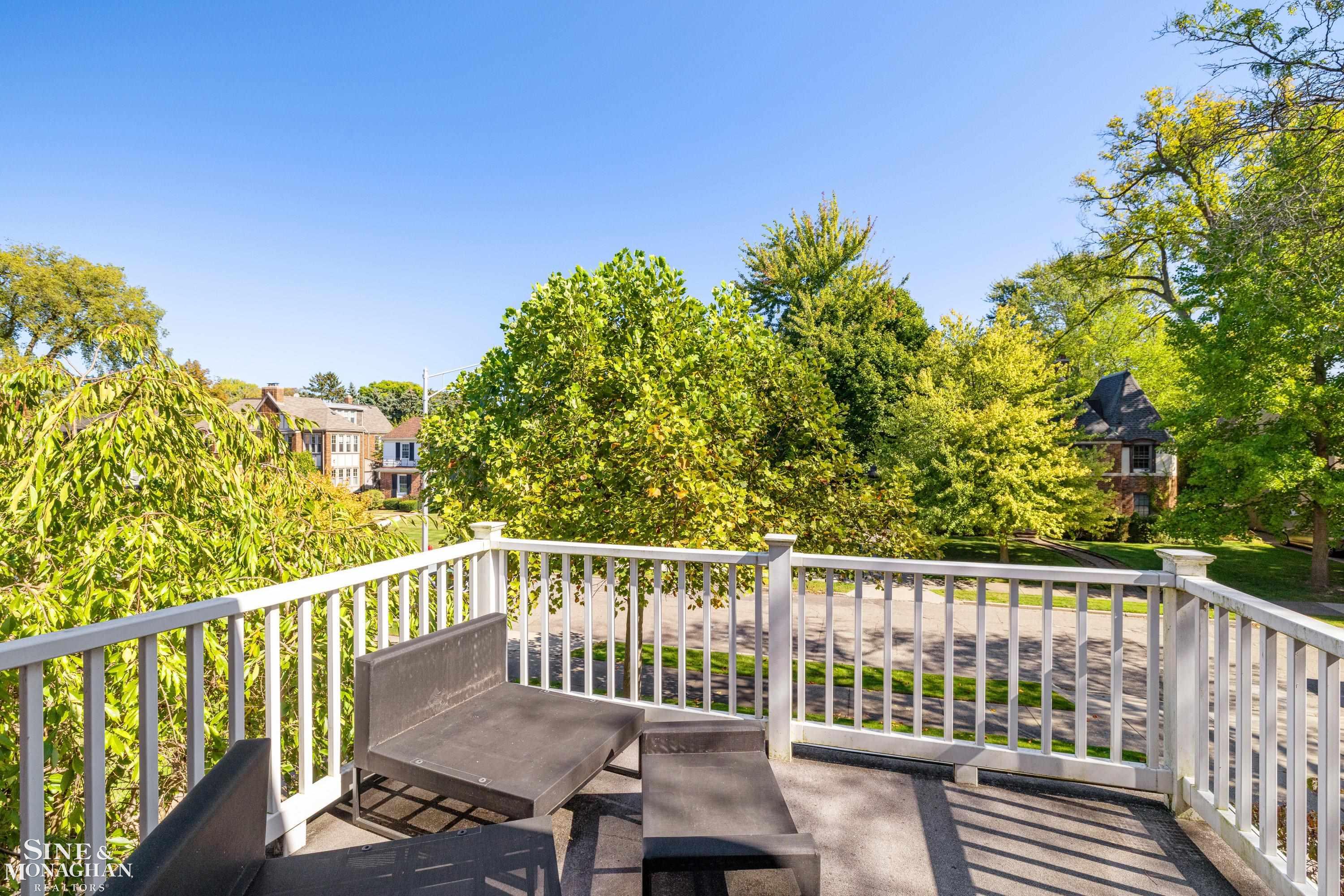 387 Neff Road Grosse Pointe, MI 48230 - Photo 32 of 59 50205717-1222B9BC-BB51-4EA8-B358-EA680BE539B3.JPG
