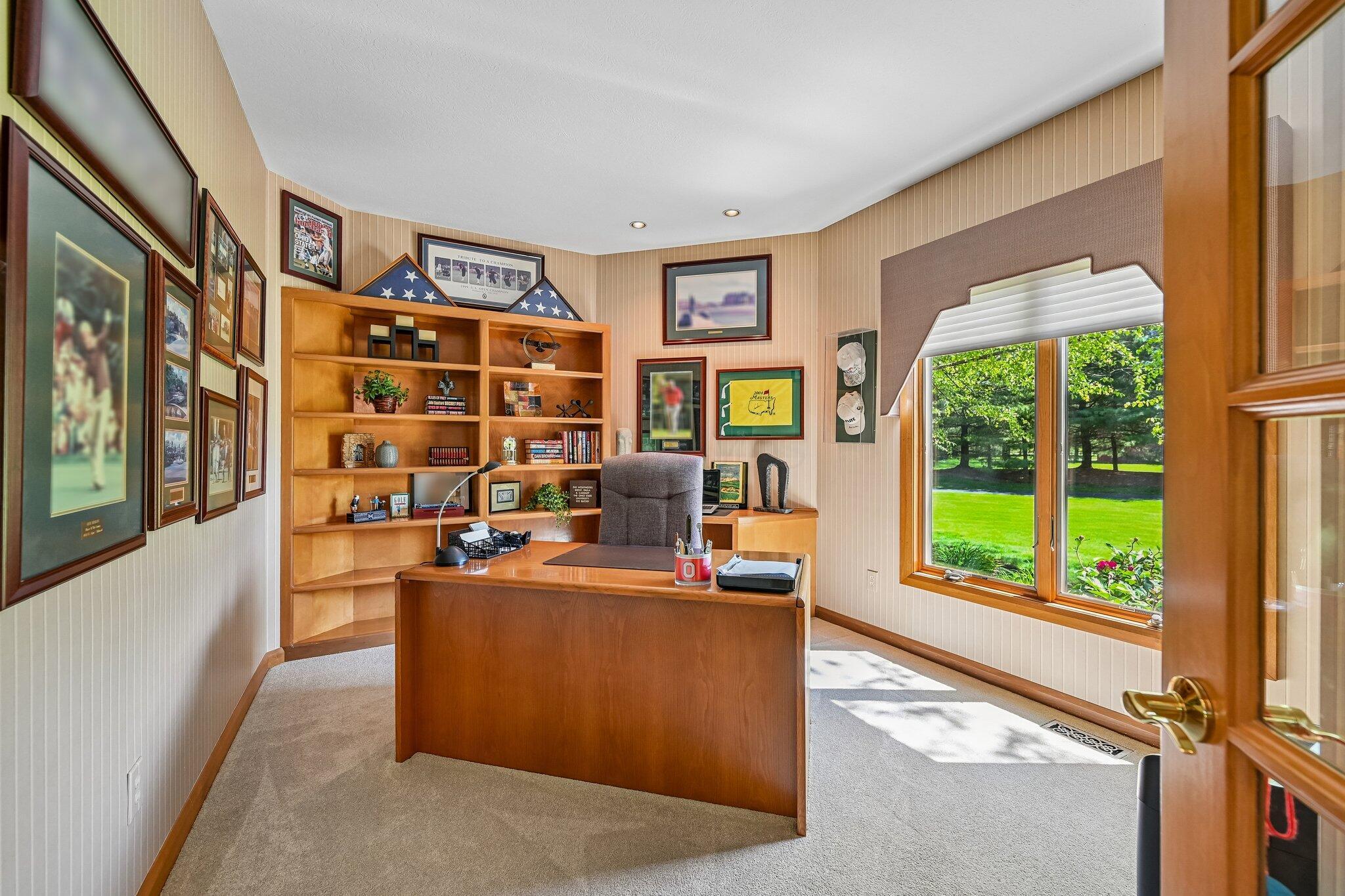 8310 Dublin Road Delaware, OH 43015 - Photo 13 of 62 Den/Office