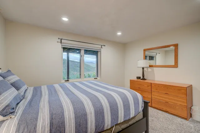 $820,000 | 18 Top Notch Road, Bartlett, NH 03812