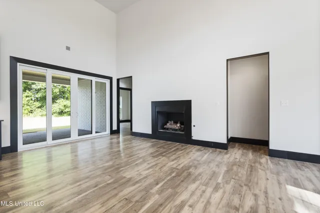 $634,900 | 5199 Brook Lane, Hernando, MS 38632