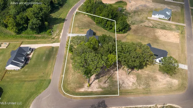 $634,900 | 5199 Brook Lane, Hernando, MS 38632