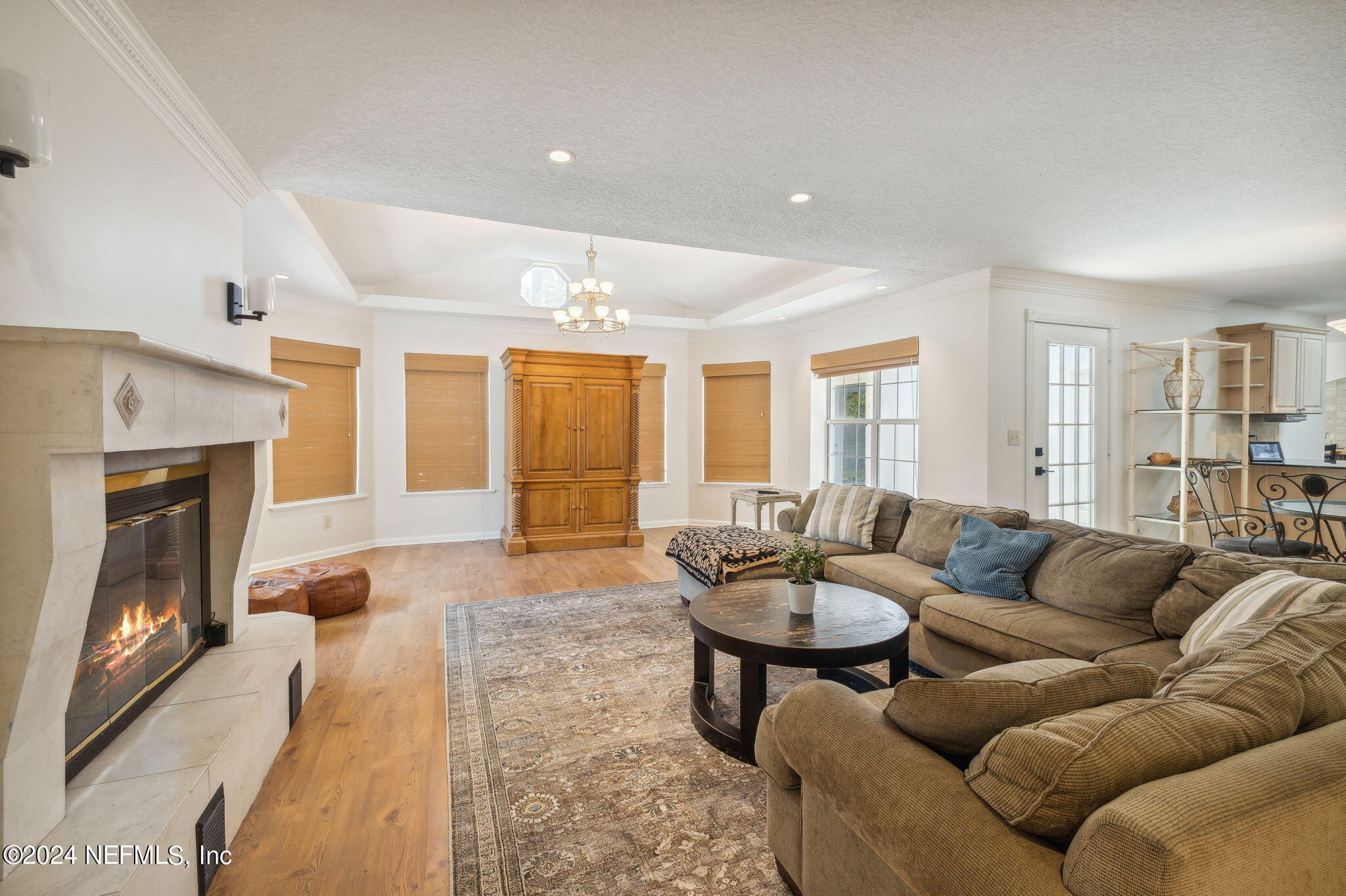 335 11th Street Atlantic Beach, FL 32233 - Photo 24 of 62 LIVING ROOM