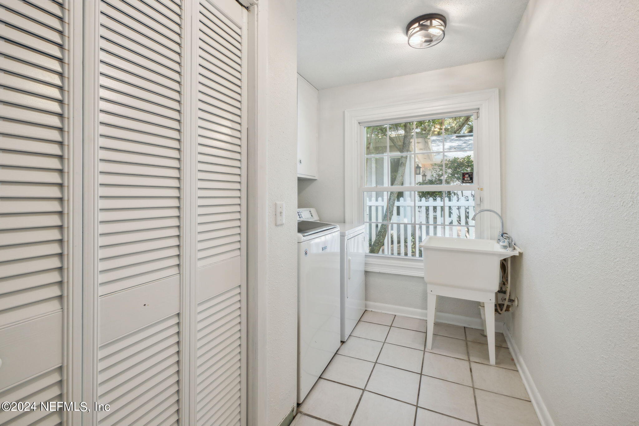 335 11th Street Atlantic Beach, FL 32233 - Photo 49 of 62 LAUNDRY