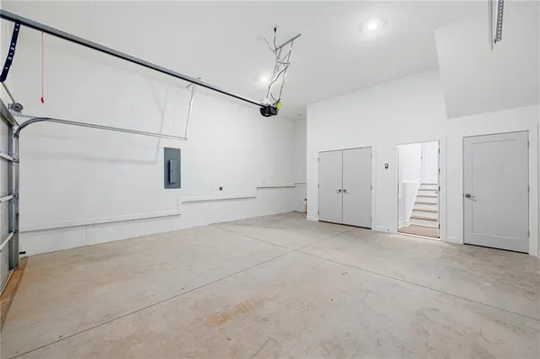 $2,950 | 1540 Millwood Place, Atlanta, GA 30317