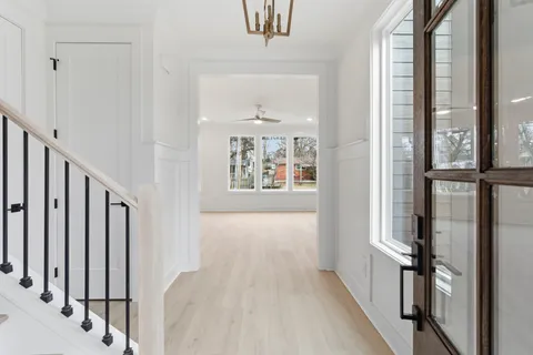 $750,000 | 6300 A American Court, Nashville, TN 37209