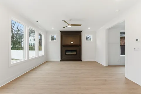 $750,000 | 6300 A American Court, Nashville, TN 37209