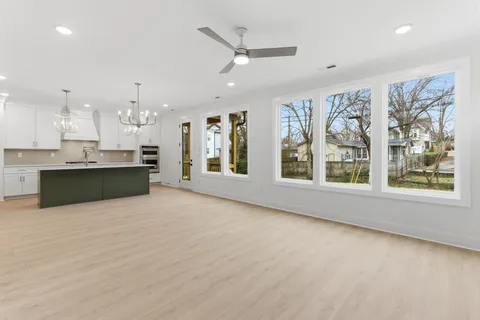 $750,000 | 6300 A American Court, Nashville, TN 37209