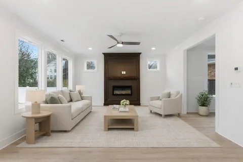 $750,000 | 6300 A American Court, Nashville, TN 37209