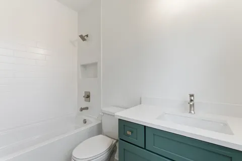 $750,000 | 6300 A American Court, Nashville, TN 37209