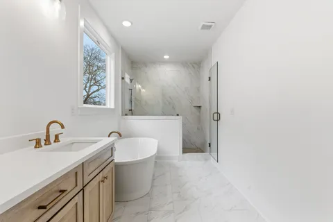 $750,000 | 6300 A American Court, Nashville, TN 37209