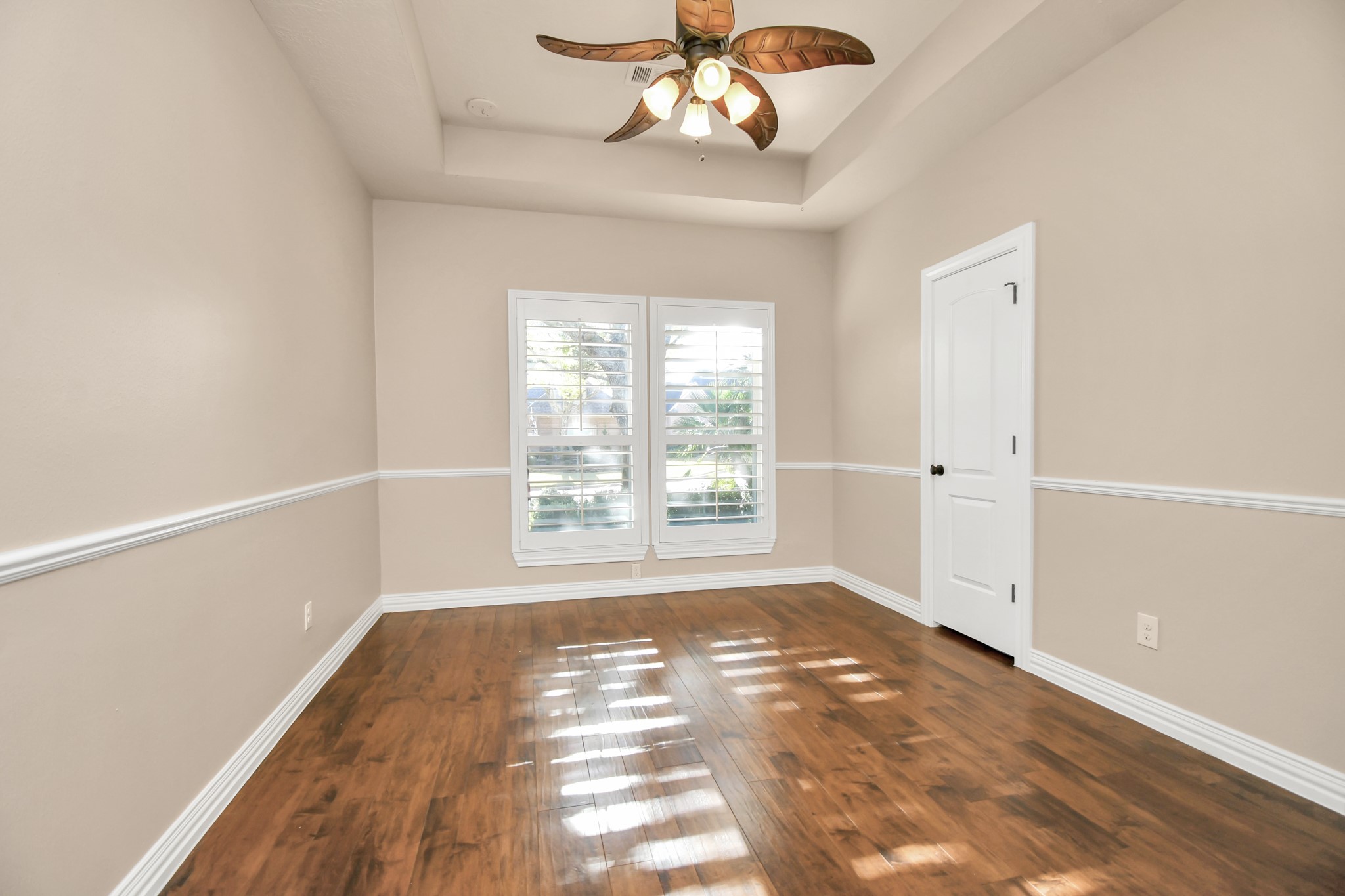 4411 Walham Court Houston, TX 77345 - Photo 40 of 46 a view of an empty room with a window