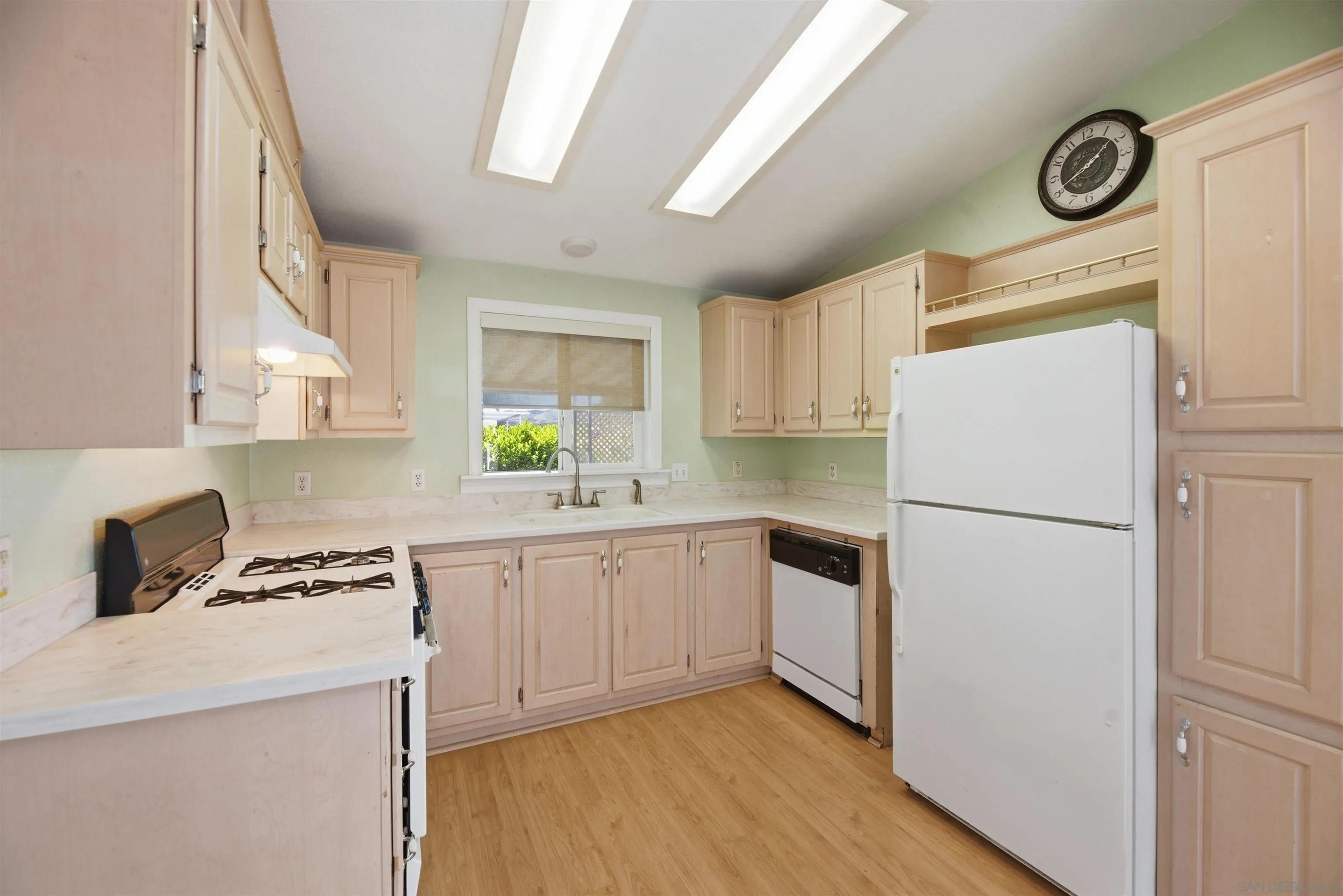 13207 Alpine Drive, Unit 189 Poway, CA 92064 - Photo 10 of 23