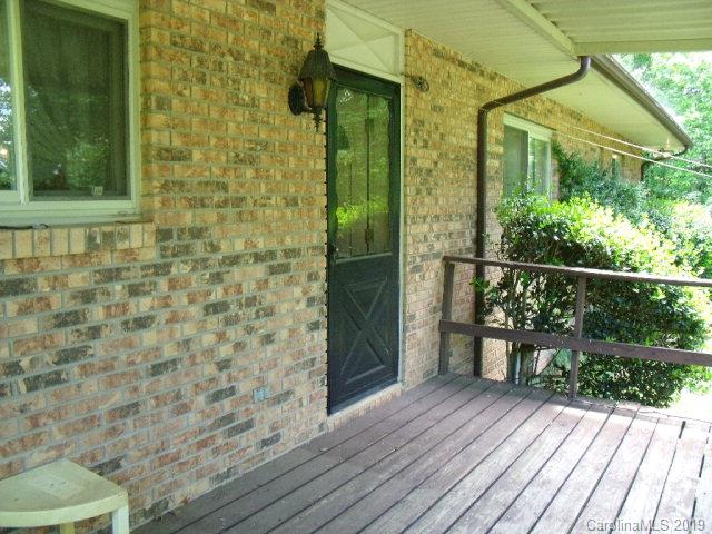 52 Waycaster Road Marion, NC 28752 - Photo 5 of 29 Gallery Image 5