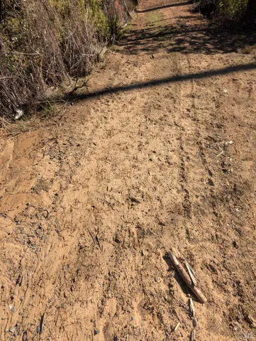 $149,000 | 1833 Hunter Point Road, Upper Lake, CA 95485