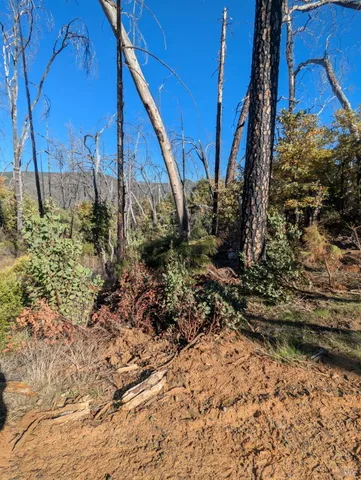 $149,000 | 1833 Hunter Point Road, Upper Lake, CA 95485