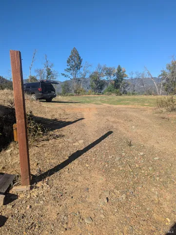$149,000 | 1833 Hunter Point Road, Upper Lake, CA 95485