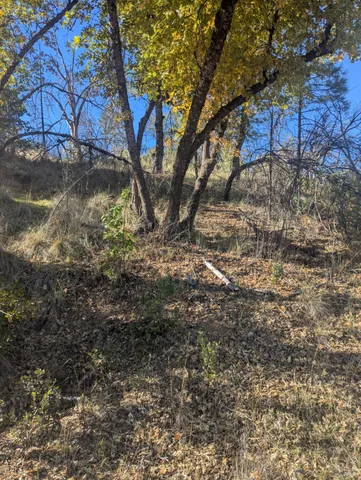 $149,000 | 1833 Hunter Point Road, Upper Lake, CA 95485