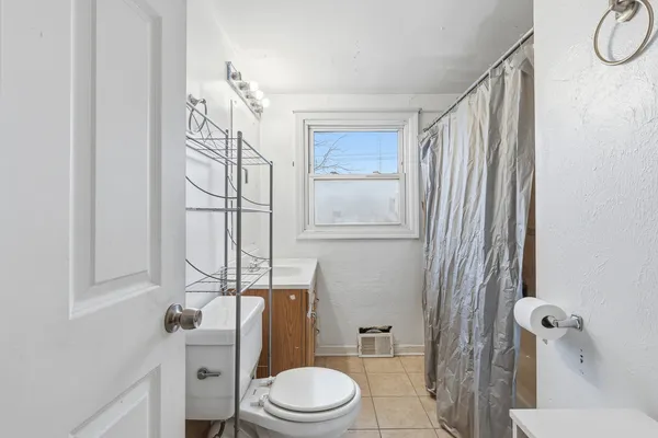 $199,000 | 3924 167th Place, Country Club Hills, IL 60478