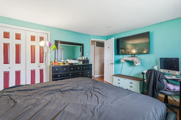 $199,000 | 3924 167th Place, Country Club Hills, IL 60478