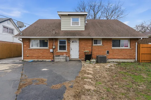 $199,000 | 3924 167th Place, Country Club Hills, IL 60478
