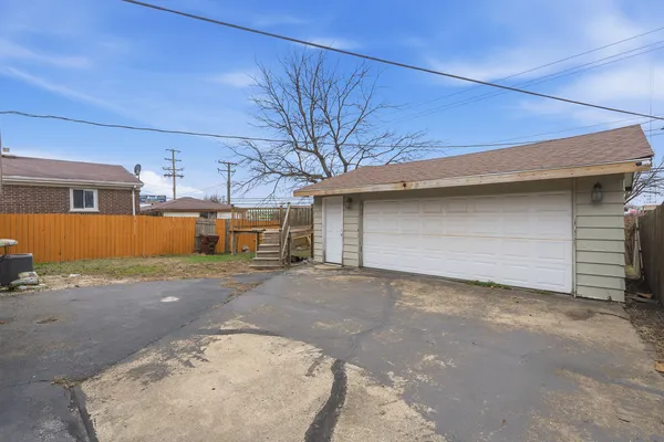 $199,000 | 3924 167th Place, Country Club Hills, IL 60478