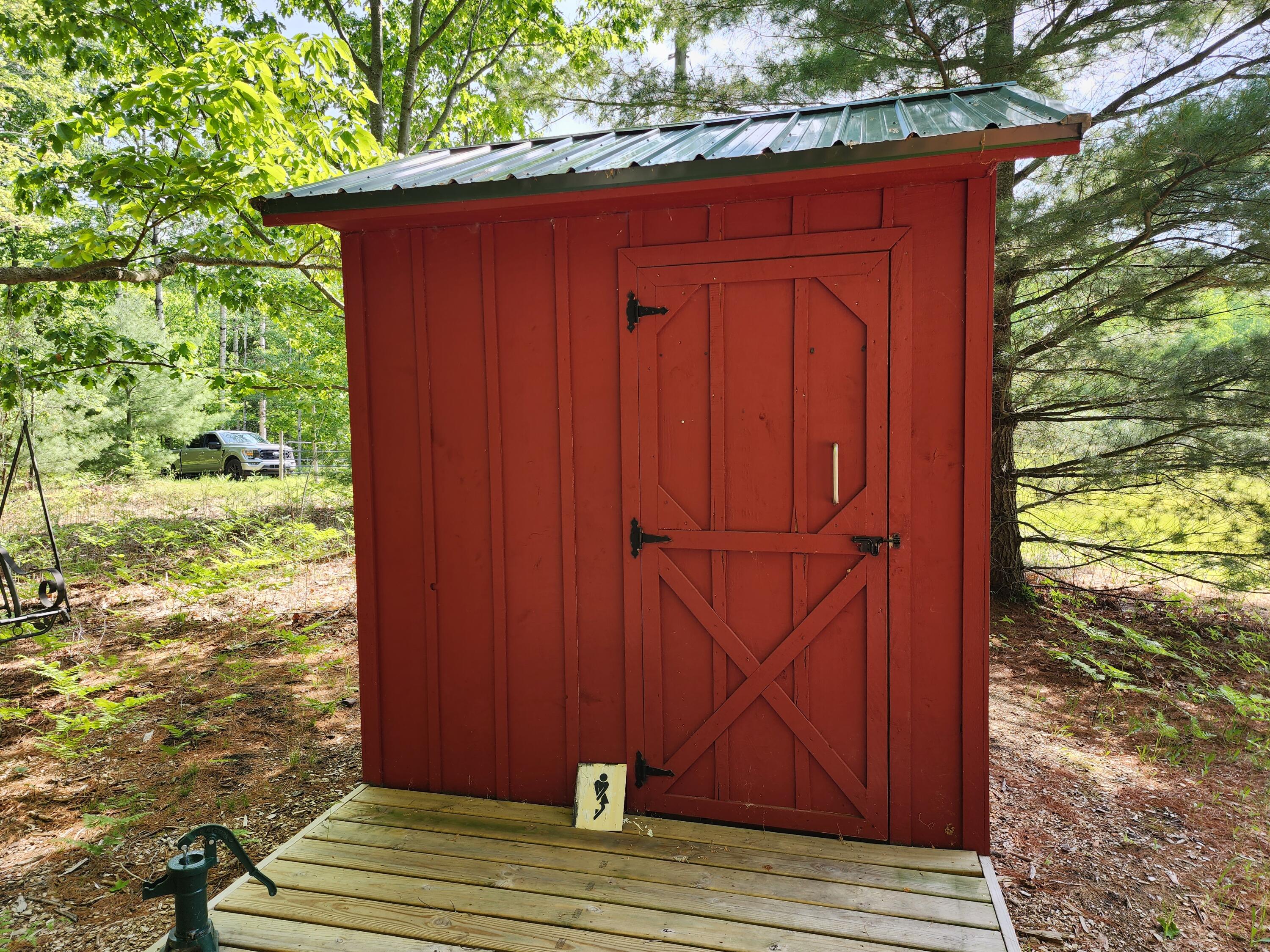 1440 Cook Road Indian River, MI 49749 - Photo 6 of 10 Gallery Image 6