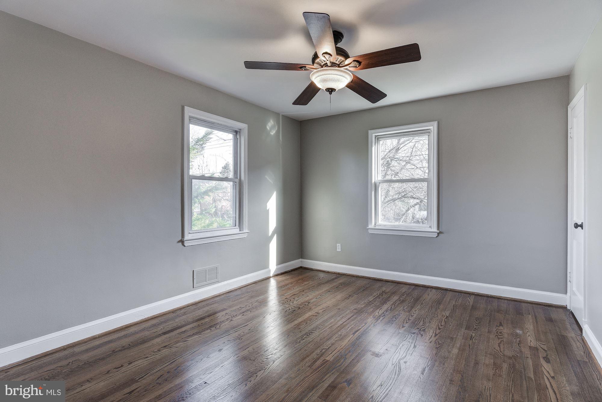 11512 Grandview Avenue Silver Spring, MD 20902 - Photo 20 of 27 Master Brroom