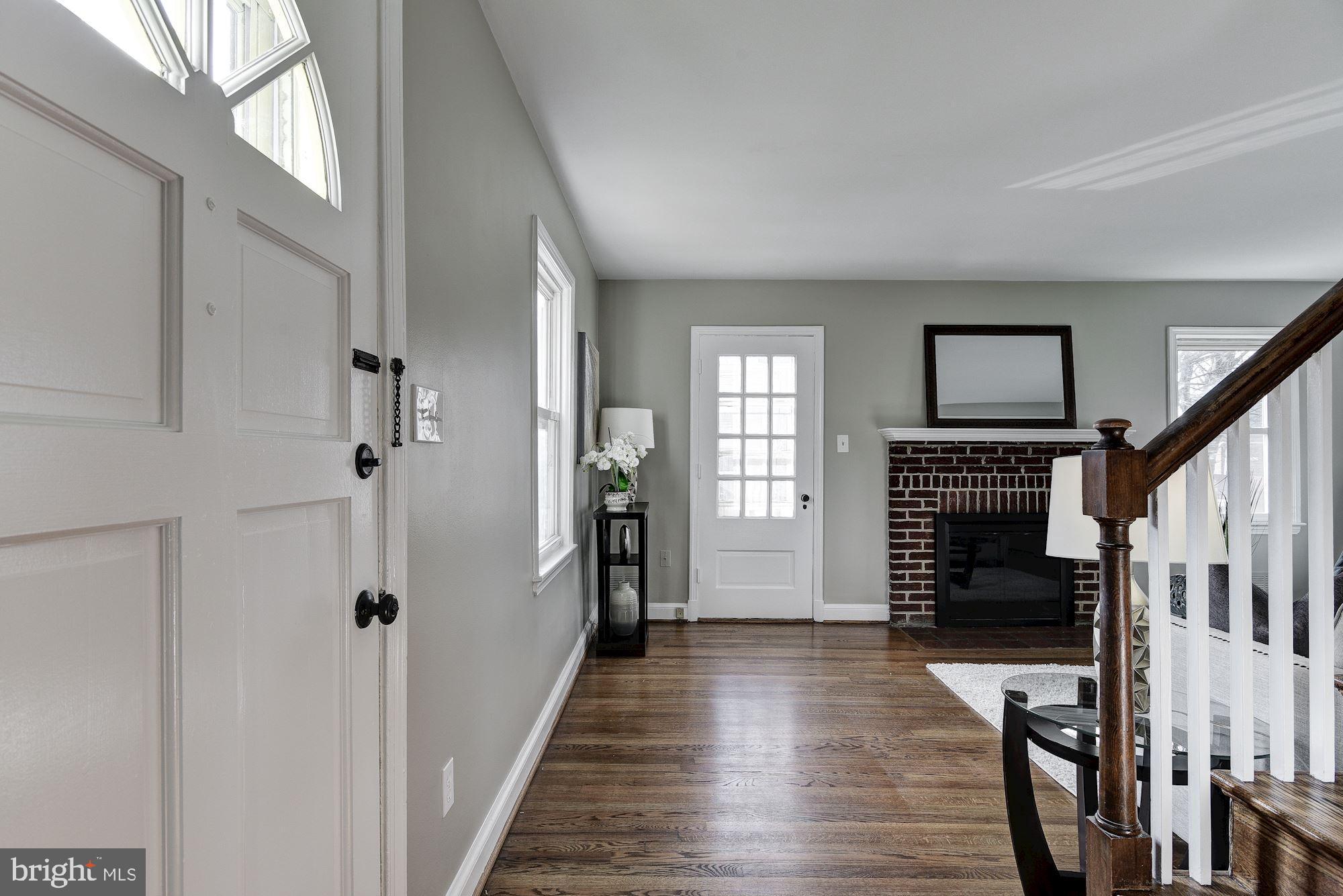 11512 Grandview Avenue Silver Spring, MD 20902 - Photo 6 of 27 Gallery Image 6