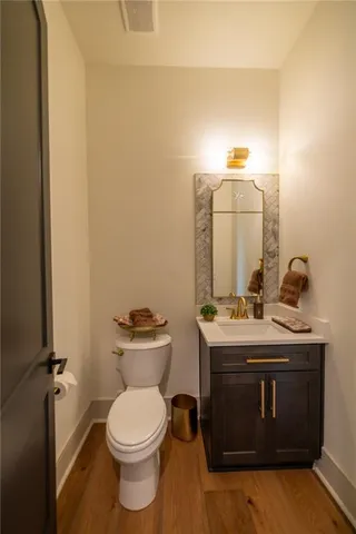 a view of walk in closet