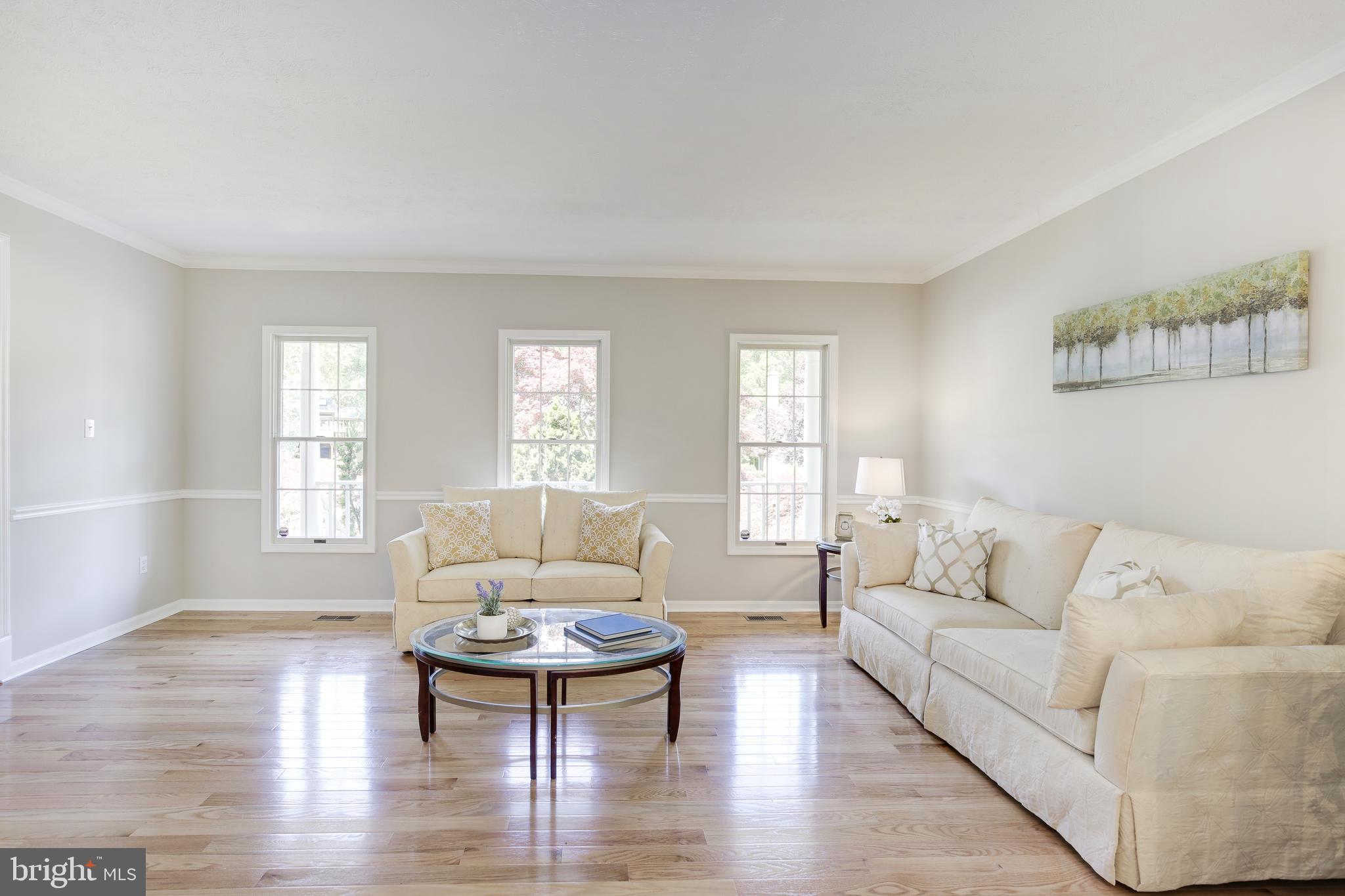 31 Rutherford Circle Sterling, VA 20165 - Photo 12 of 94 Formal Living Room