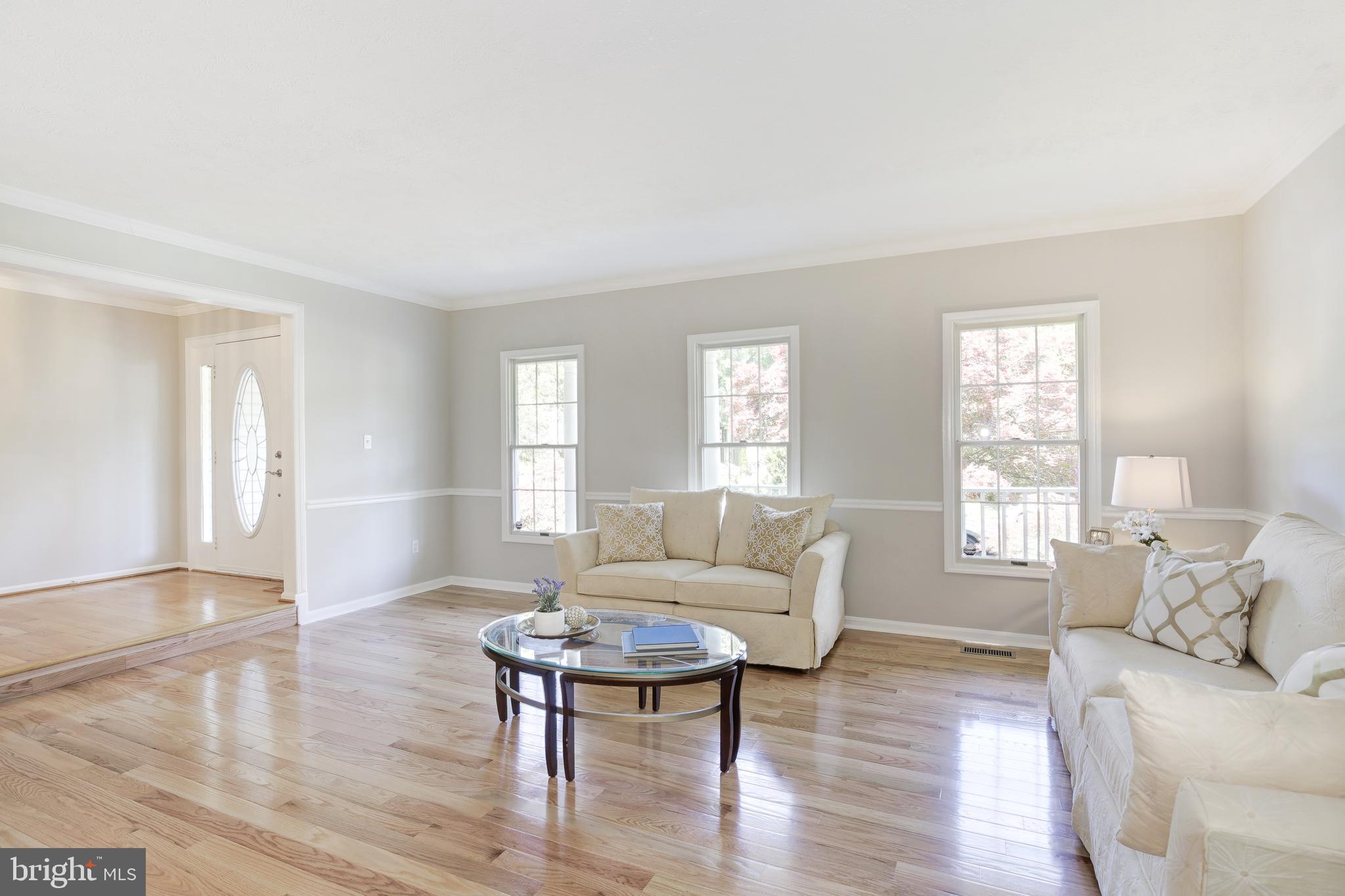 31 Rutherford Circle Sterling, VA 20165 - Photo 13 of 94 Formal Living Room and Front Door