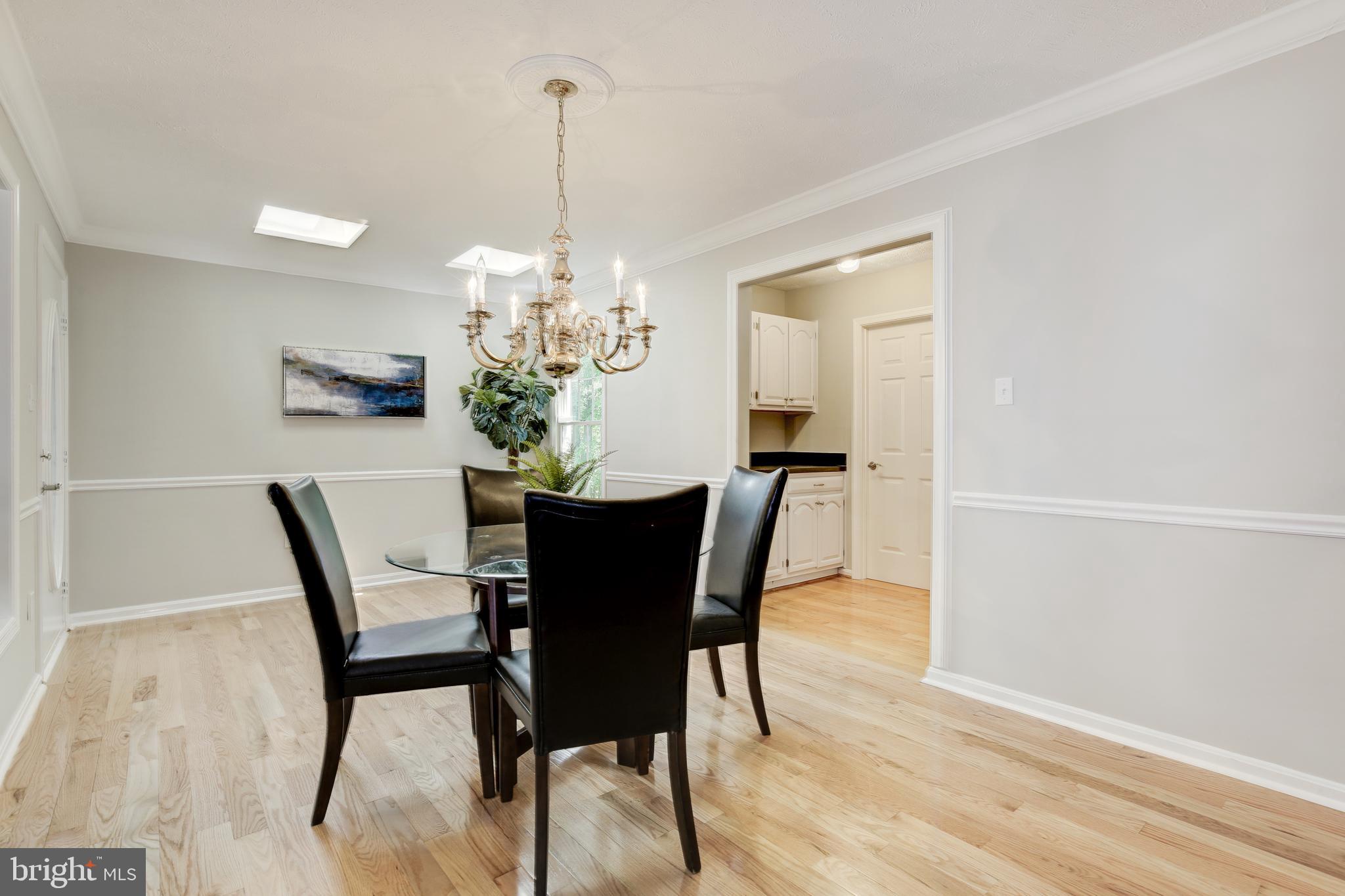 31 Rutherford Circle Sterling, VA 20165 - Photo 14 of 94 Formal Dining Room