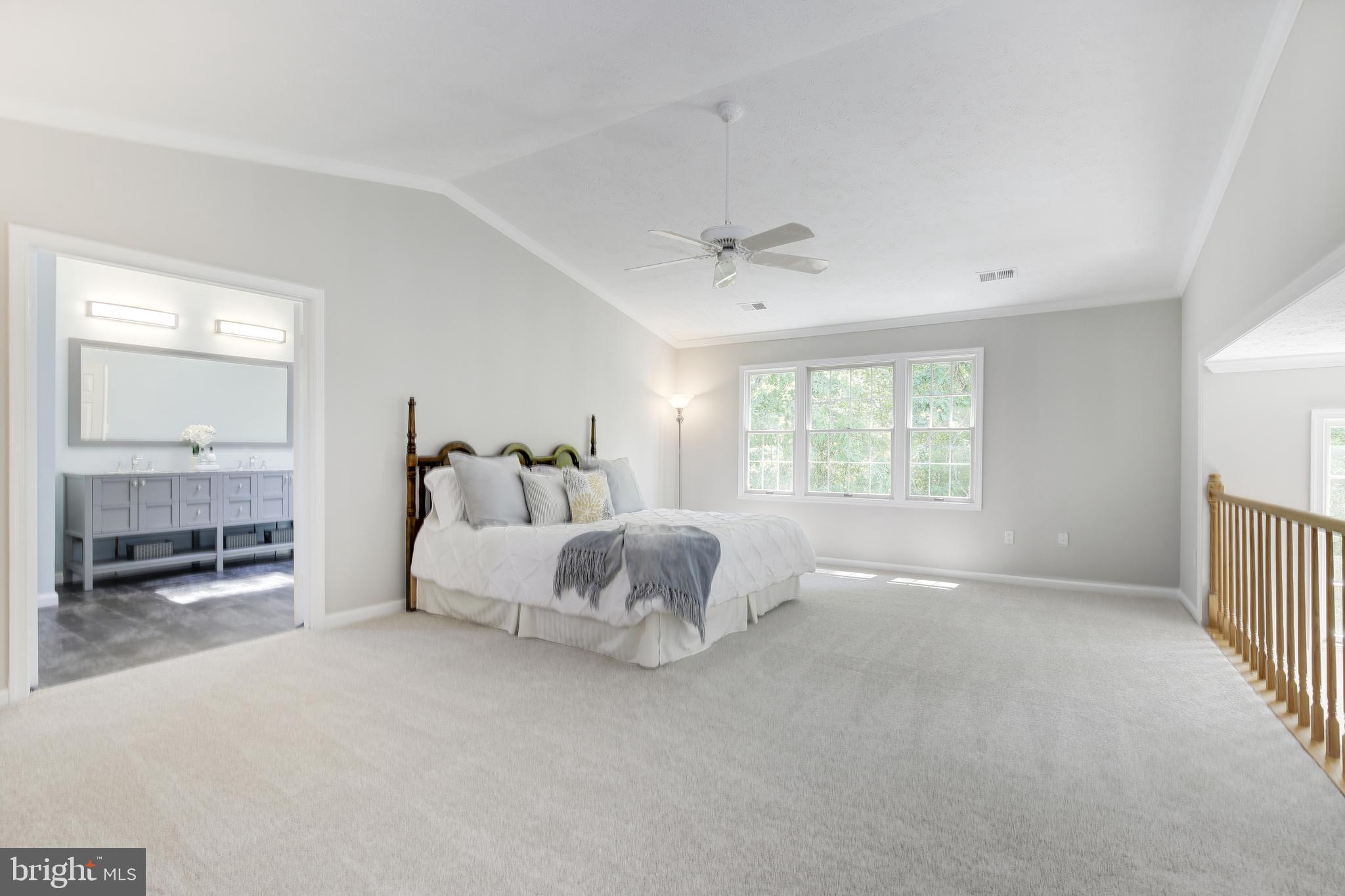 31 Rutherford Circle Sterling, VA 20165 - Photo 40 of 94 Primary Bedroom