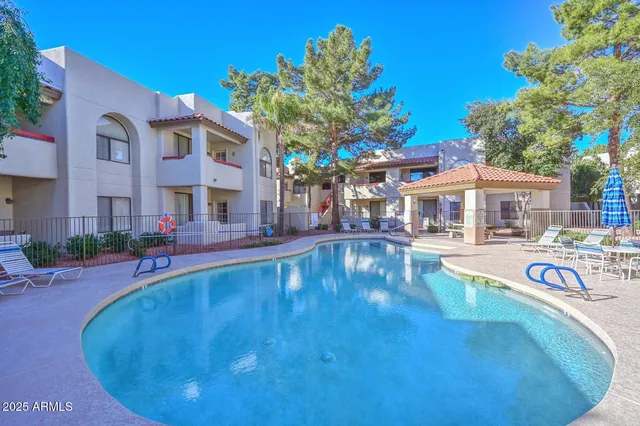 $264,900 | 750 East Northern Avenue, Unit 1140, Phoenix, AZ 85020