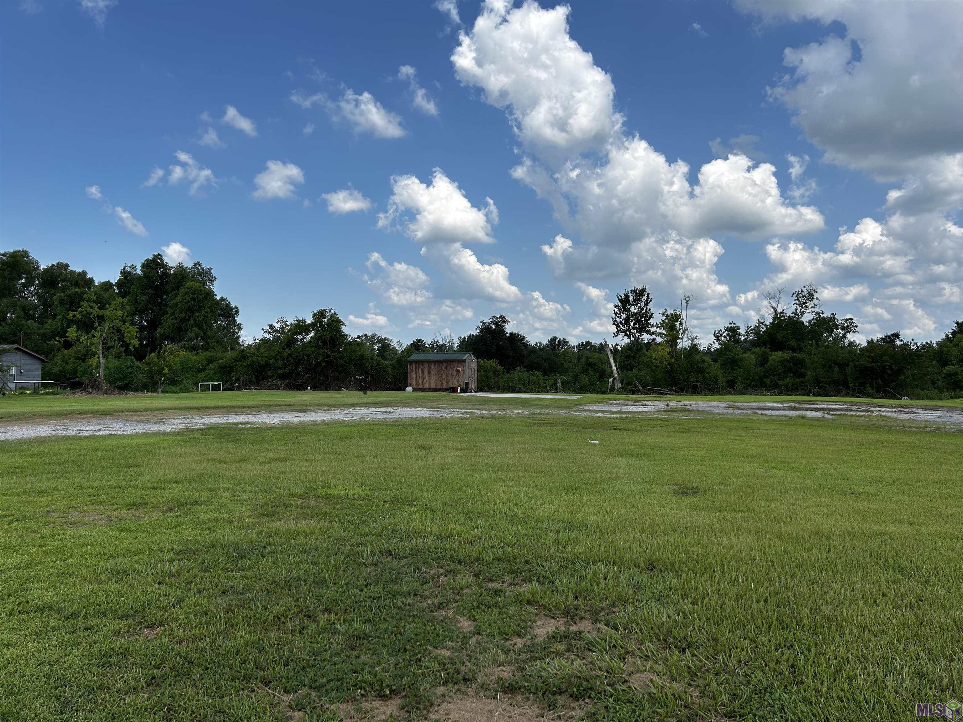 2284 Highway 182 Raceland, LA 70394 - Photo 1 of 3