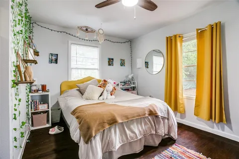 $399,900 | 3244 Sandage Avenue, Fort Worth, TX 76109