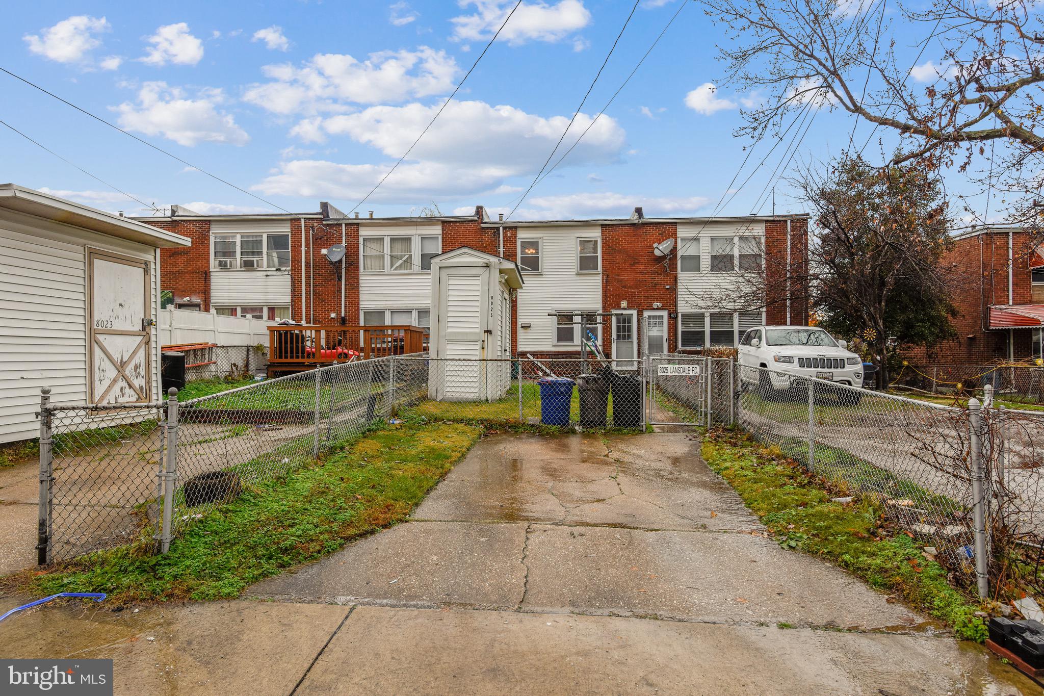 8025 Lansdale Road Baltimore, MD 21224 - Photo 36 of 36 Wide alley access!