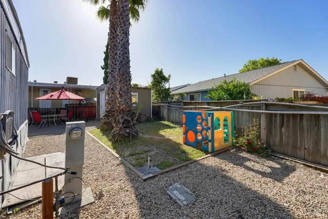 $79,000 | 252 Pear Lane, Santa Rosa, CA 95407